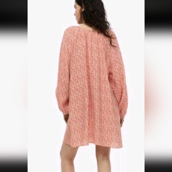 H&M Orange Cream Patterned Long Sleeve Baby doll V Neck Dress Medium - Picture 2 of 9